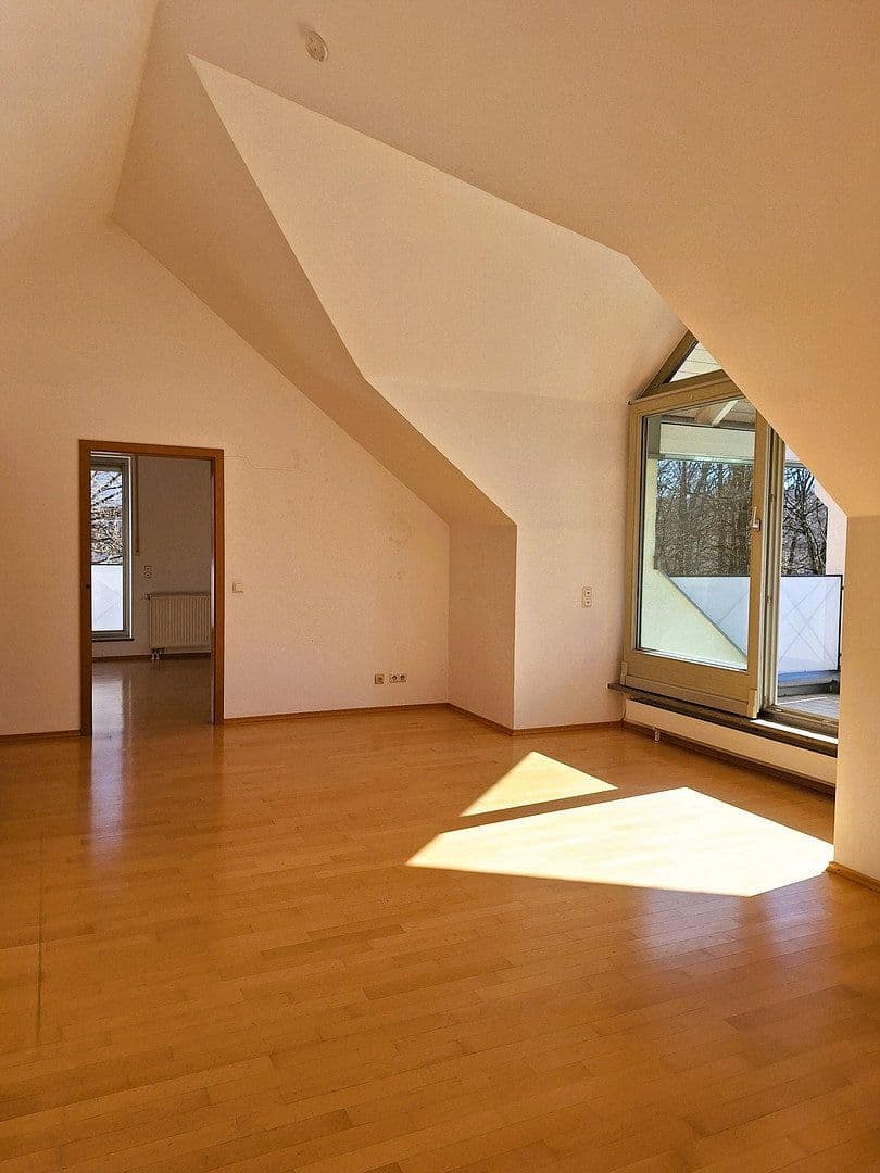 Prodej bytu 3+1 85 m², Erlbachstraße 9b, München, Bavorsko Prodej bytu 3+1 85 m², Erlbachstraße 9b, München, Bavorsko
