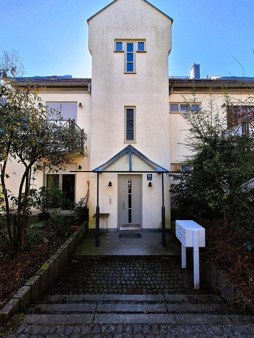 Prodej bytu 3+1 85 m², Erlbachstraße 9b, München, Bavorsko Prodej bytu 3+1 85 m², Erlbachstraße 9b, München, Bavorsko