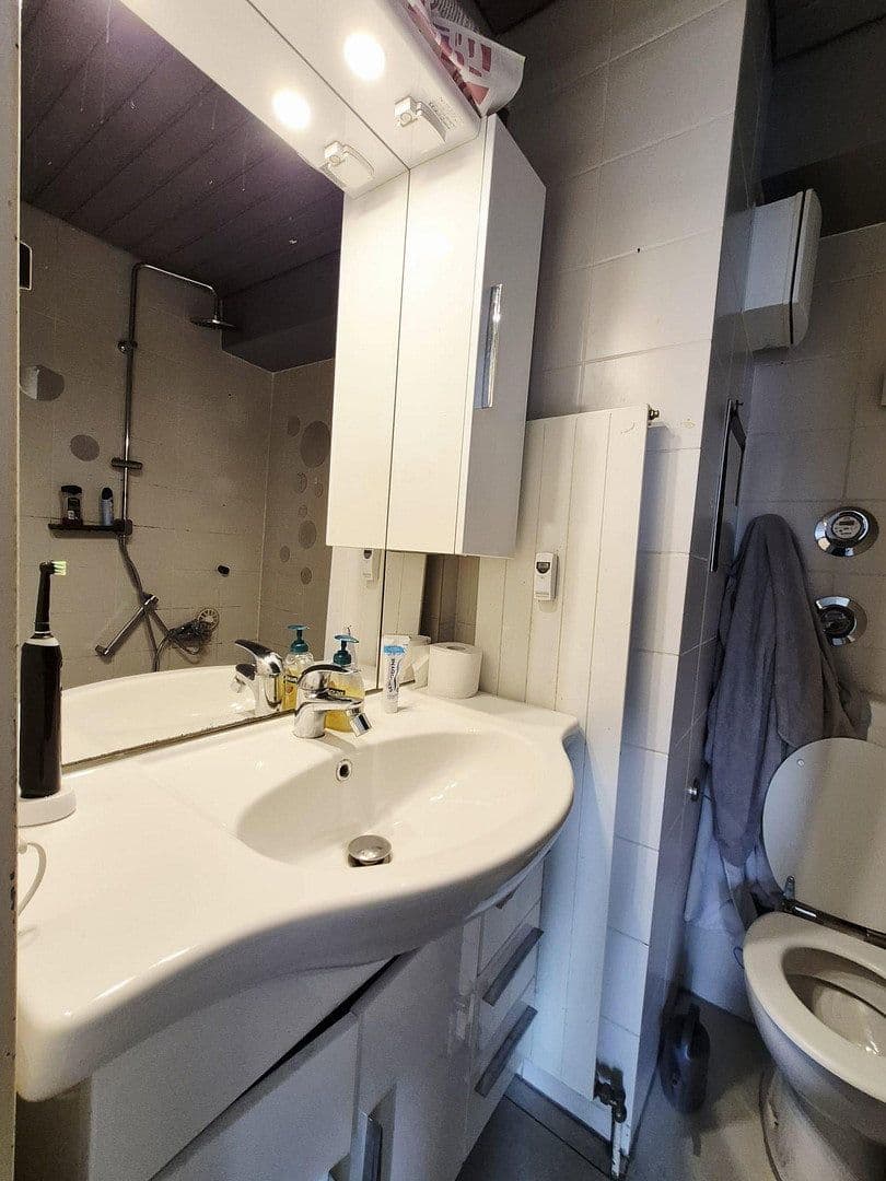 Pronájem bytu 1+1 42 m², Dietzenbach, Hessen Pronájem bytu 1+1 42 m², Dietzenbach, Hessen