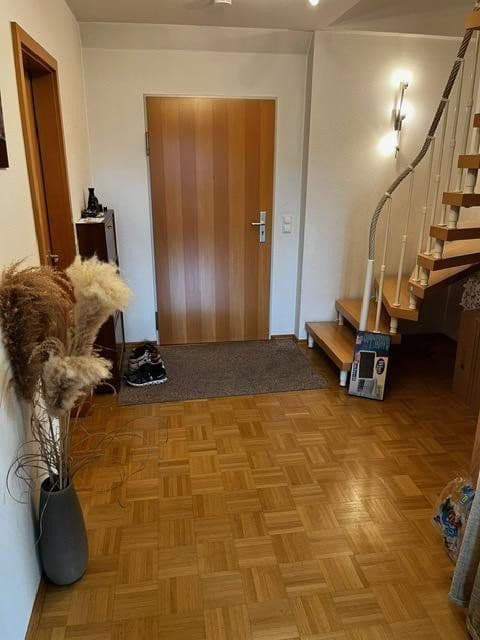 Pronájem bytu 4+kk 121 m², Marktplatz 12, Schwaikheim, Bádensko-Württembersko Pronájem bytu 4+kk 121 m², Marktplatz 12, Schwaikheim, Bádensko-Württembersko