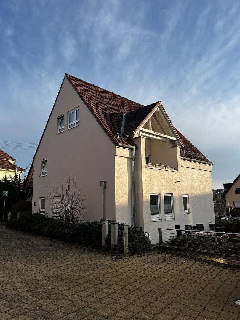 Pronájem bytu 4+kk 121 m², Marktplatz 12, Schwaikheim, Bádensko-Württembersko Pronájem bytu 4+kk 121 m², Marktplatz 12, Schwaikheim, Bádensko-Württembersko