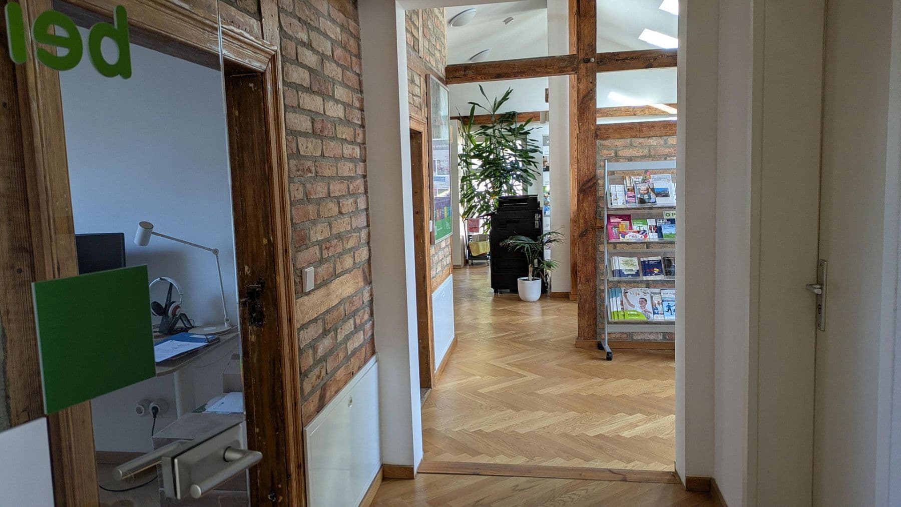 Pronájem kanceláře 173 m², Friedrich Ebert Straße 59, Potsdam, Braniborsko Pronájem kanceláře 173 m², Friedrich Ebert Straße 59, Potsdam, Braniborsko