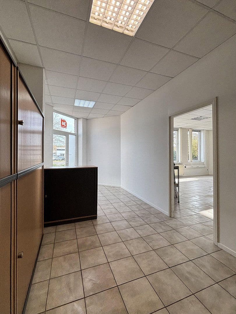 Pronájem kanceláře 275 m², Weihersfeld 34, Brüggen, Severní Porýní-Vestfálsko Pronájem kanceláře 275 m², Weihersfeld 34, Brüggen, Severní Porýní-Vestfálsko