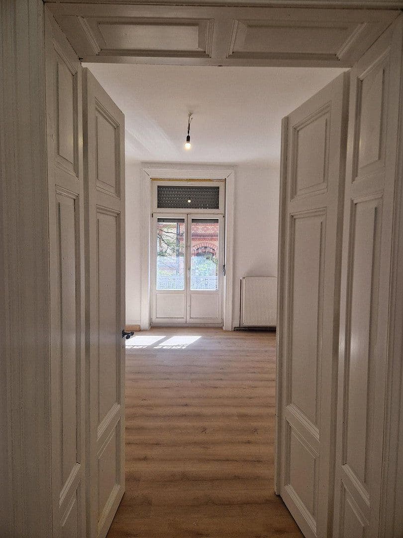 Pronájem bytu 5+1 130 m², Jahnstraße 29, Wiesbaden, Hessen Pronájem bytu 5+1 130 m², Jahnstraße 29, Wiesbaden, Hessen