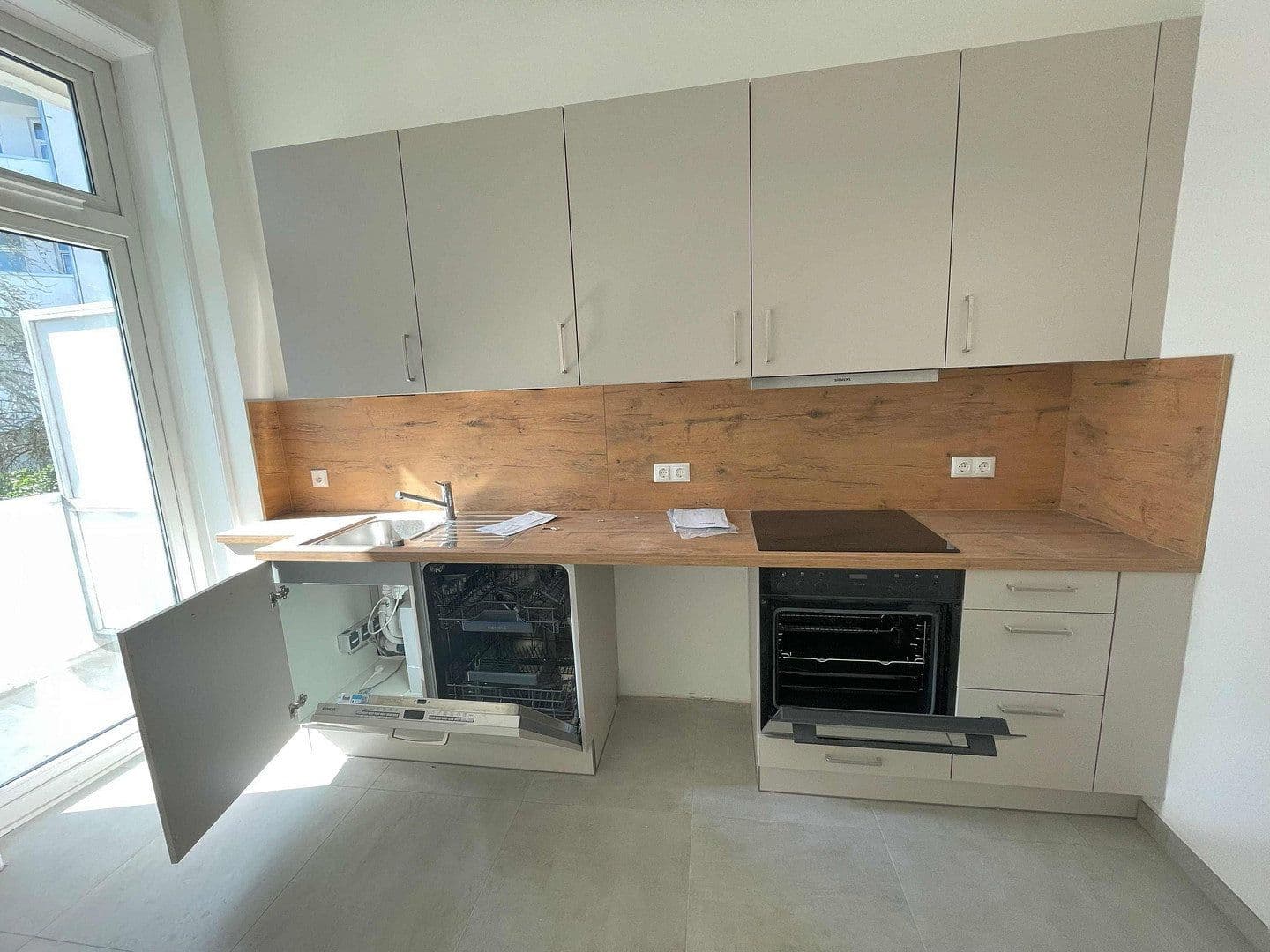 Pronájem bytu 3+kk 85 m², Kiel, Šlesvicko-Holštýnsko Pronájem bytu 3+kk 85 m², Kiel, Šlesvicko-Holštýnsko