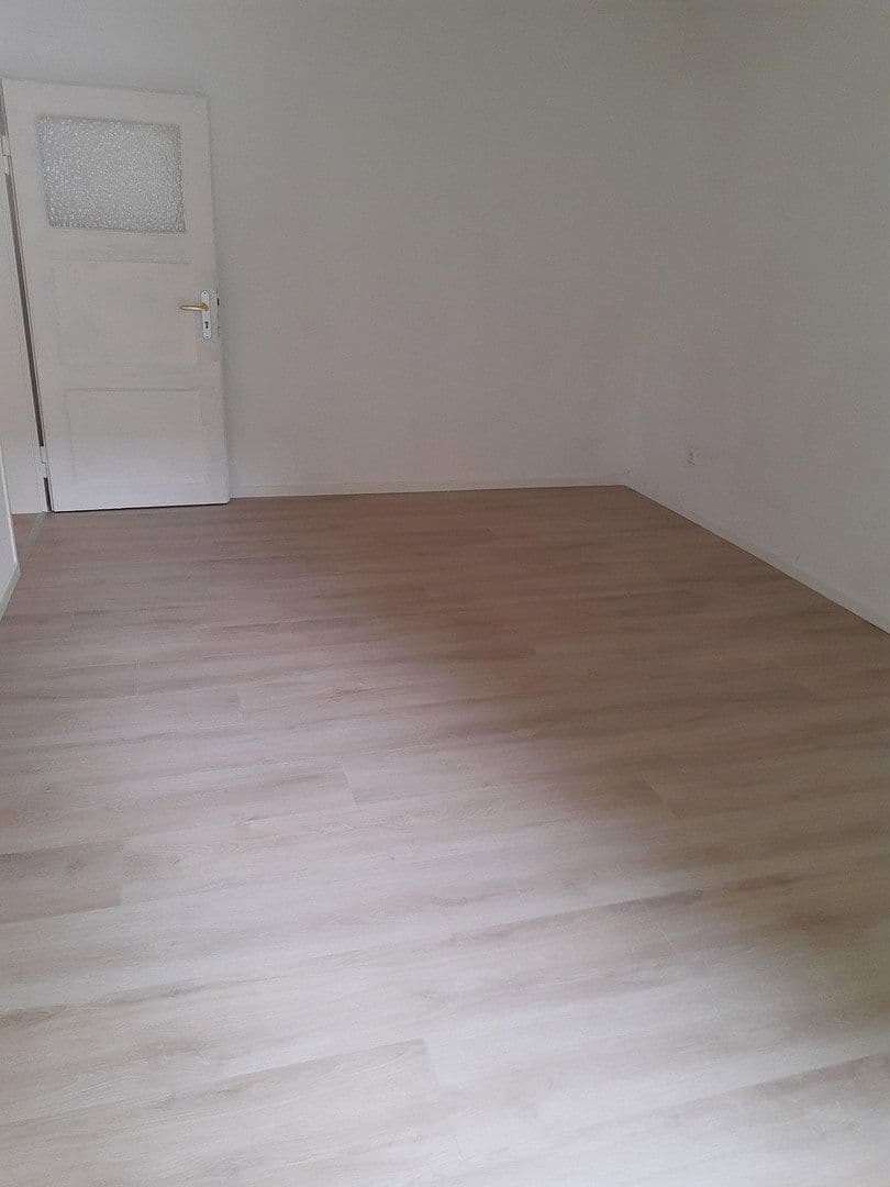 Pronájem bytu 4+1 106 m², Zweibrücken, Porýní-Falc Pronájem bytu 4+1 106 m², Zweibrücken, Porýní-Falc