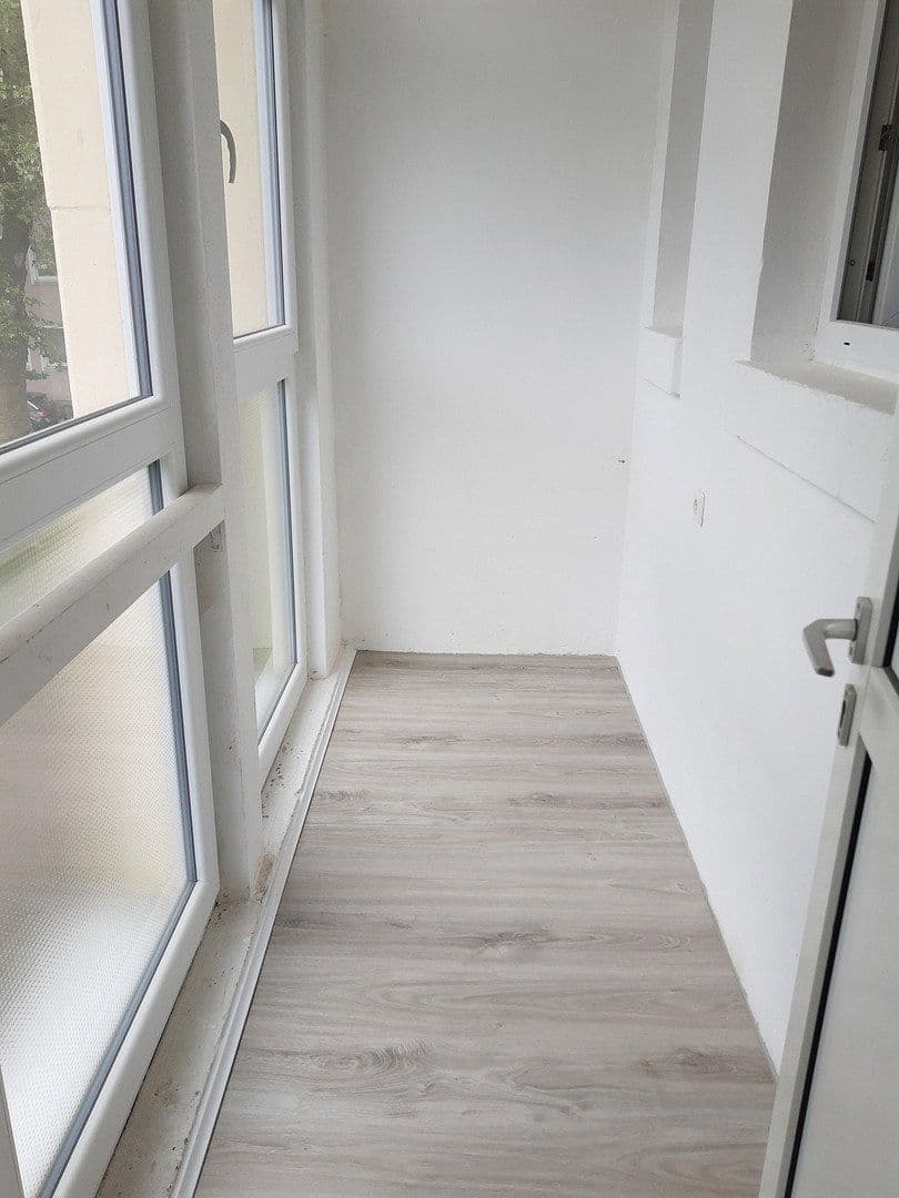 Pronájem bytu 4+1 106 m², Zweibrücken, Porýní-Falc Pronájem bytu 4+1 106 m², Zweibrücken, Porýní-Falc