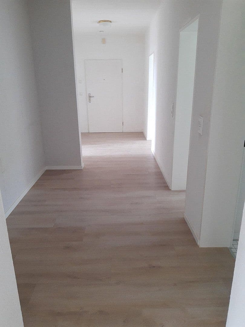 Pronájem bytu 4+1 106 m², Zweibrücken, Porýní-Falc Pronájem bytu 4+1 106 m², Zweibrücken, Porýní-Falc