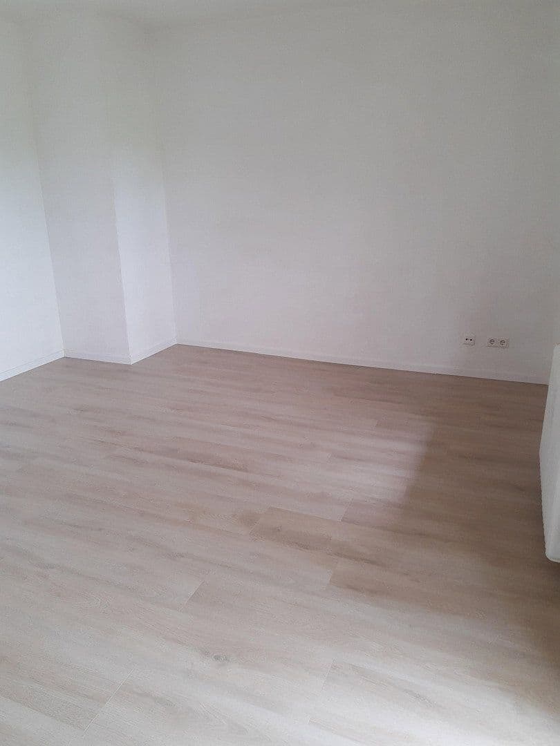 Pronájem bytu 4+1 106 m², Zweibrücken, Porýní-Falc Pronájem bytu 4+1 106 m², Zweibrücken, Porýní-Falc