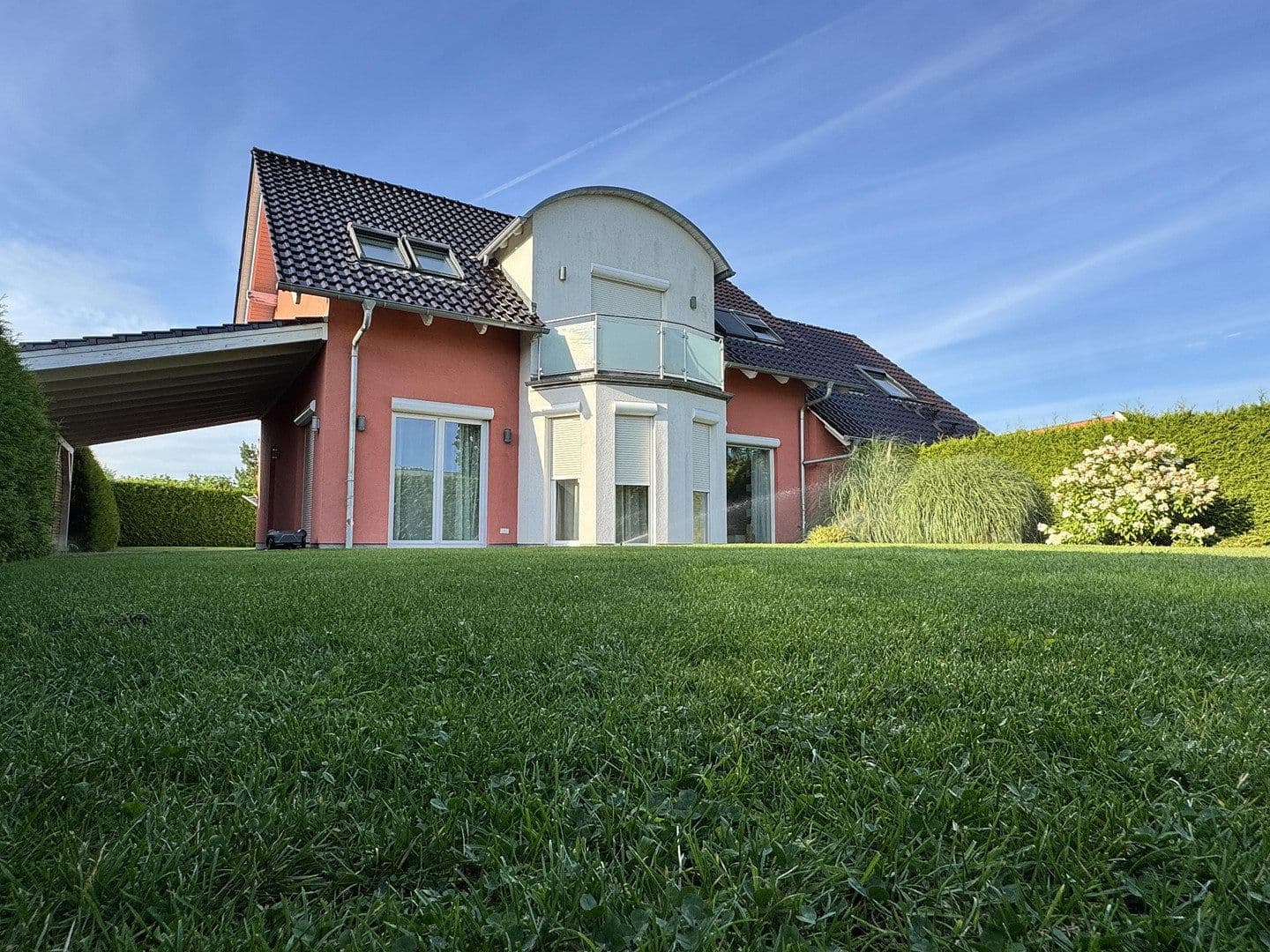 Prodej domu 239 m², pozemek 1.400 m², Lubín, Braniborsko Prodej domu 239 m², pozemek 1.400 m², Lubín, Braniborsko