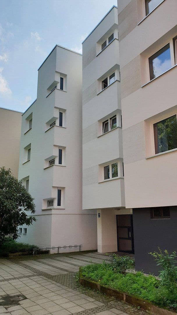 Pronájem bytu 3+kk 84 m², Robert-Koch-Str. 38, Ottobrunn, Bavorsko Pronájem bytu 3+kk 84 m², Robert-Koch-Str. 38, Ottobrunn, Bavorsko