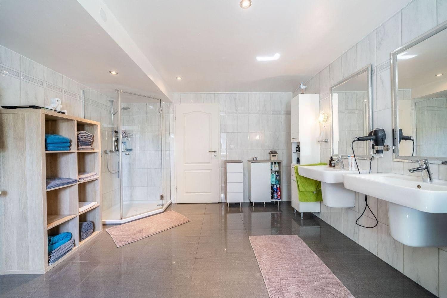 Prodej bytu 7+1 260 m², Andechs-Frieding, Bavorsko Prodej bytu 7+1 260 m², Andechs-Frieding, Bavorsko