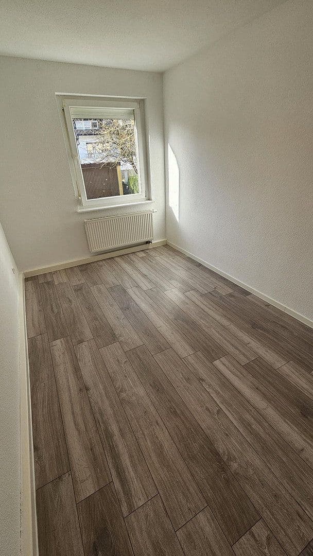 Pronájem bytu 3+1 60 m², Eutighofer Straße 22, Schwäbisch Gmünd, Bádensko-Württembersko Pronájem bytu 3+1 60 m², Eutighofer Straße 22, Schwäbisch Gmünd, Bádensko-Württembersko