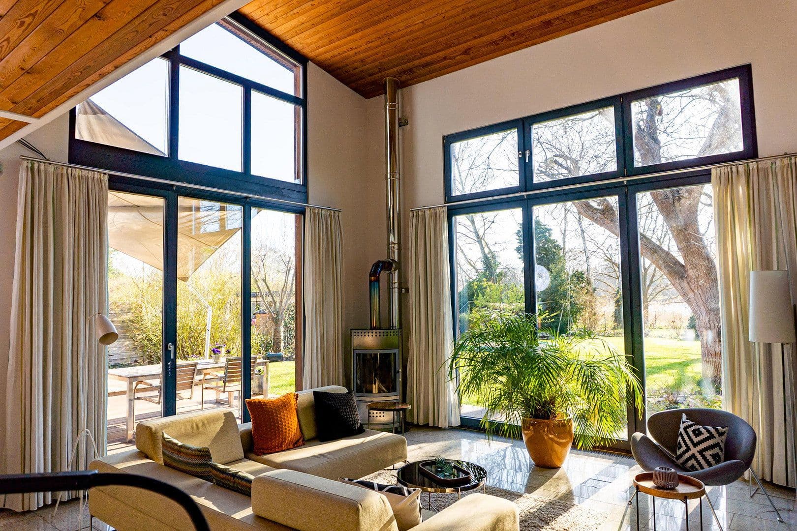 Prodej domu 200 m², pozemek 1.134 m², Falkensee, Braniborsko Prodej domu 200 m², pozemek 1.134 m², Falkensee, Braniborsko