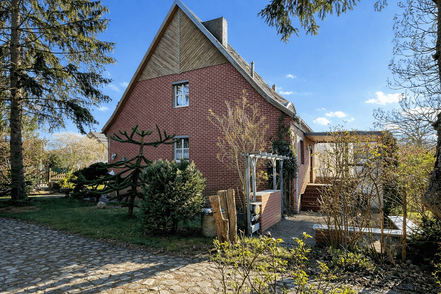 Prodej domu 145 m², pozemek 1.468 m², Karlshagen, Mecklenburg-Vorpommern Prodej domu 145 m², pozemek 1.468 m², Karlshagen, Mecklenburg-Vorpommern