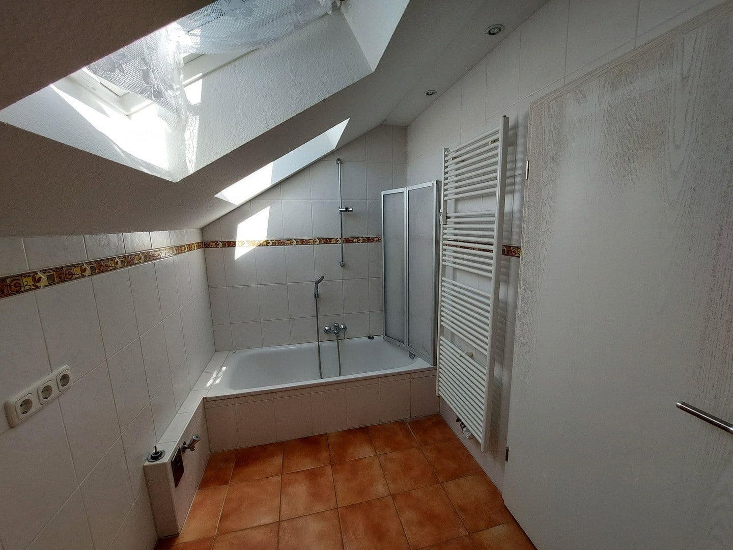 Pronájem bytu 3+kk 83 m², Schwabenheim an der Selz, Porýní-Falc Pronájem bytu 3+kk 83 m², Schwabenheim an der Selz, Porýní-Falc