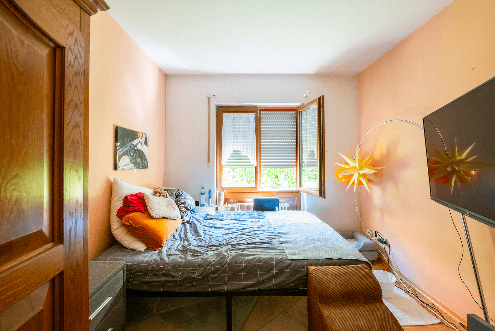 Prodej bytu 4+1 94 m², Berlin, Berlín Prodej bytu 4+1 94 m², Berlin, Berlín