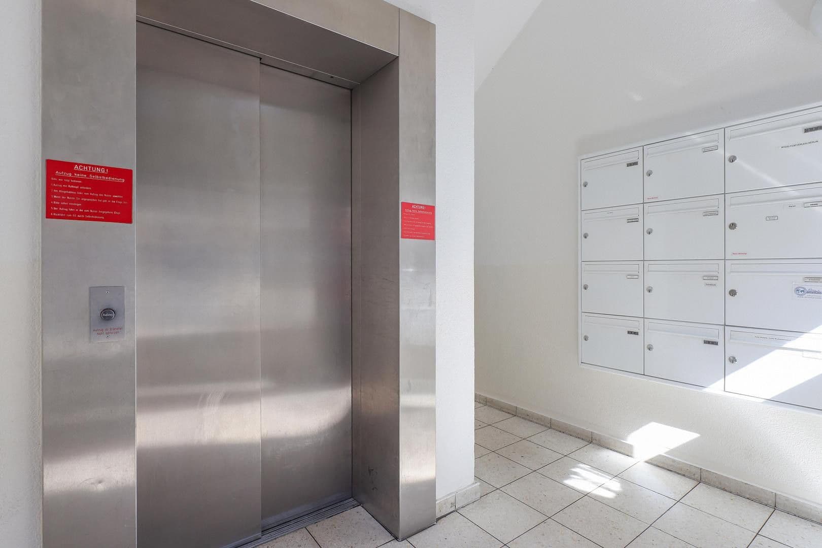 Prodej bytu 3+kk 94 m², Neue Promenade, 7, Berlin, Berlín Prodej bytu 3+kk 94 m², Neue Promenade, 7, Berlin, Berlín