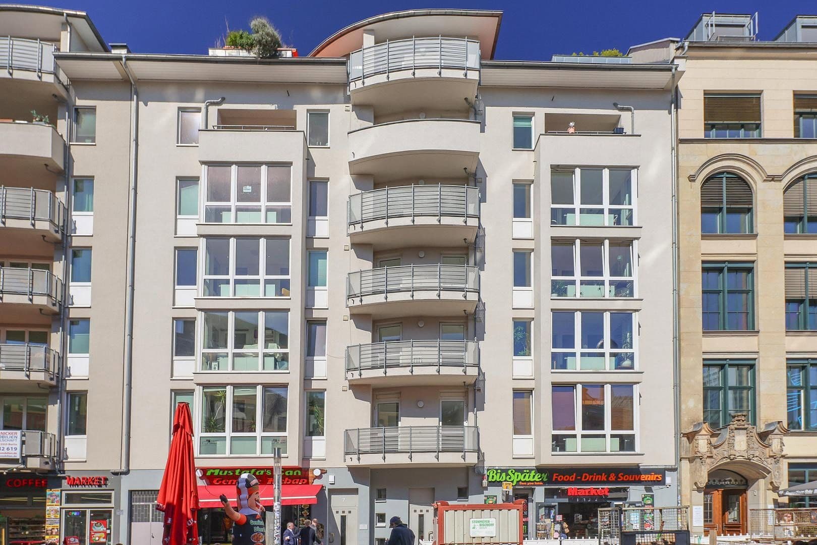 Prodej bytu 3+kk 94 m², Neue Promenade, 7, Berlin, Berlín Prodej bytu 3+kk 94 m², Neue Promenade, 7, Berlin, Berlín