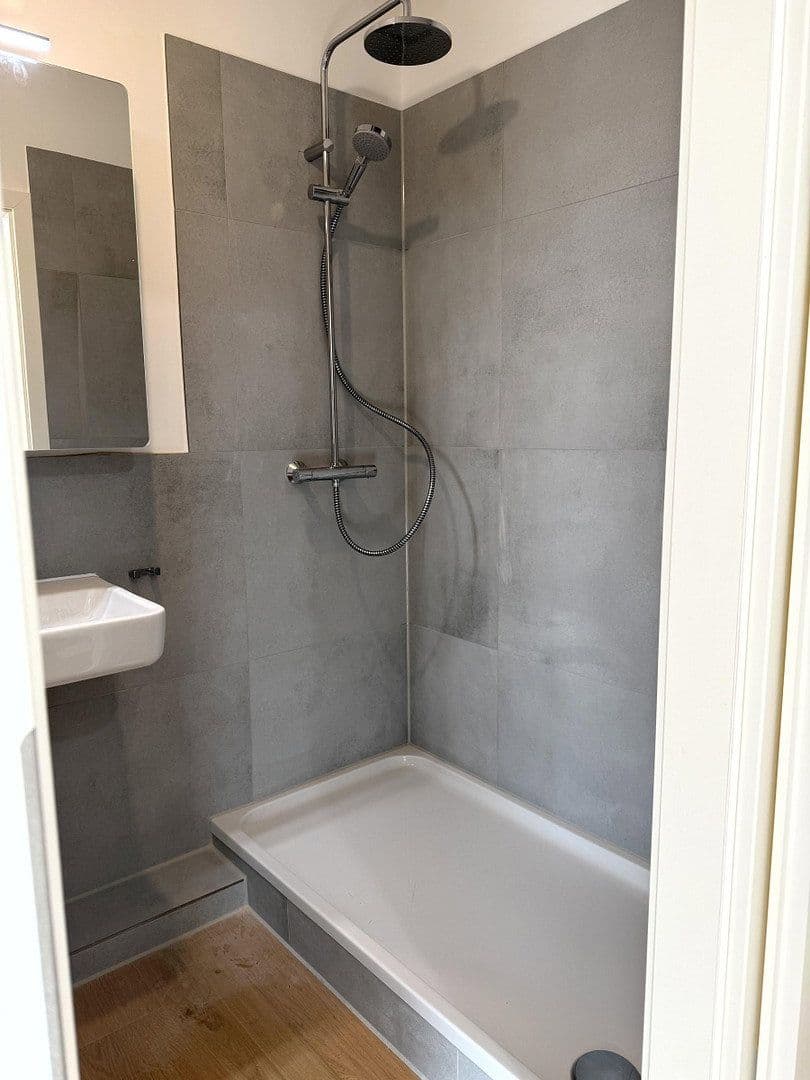 Pronájem bytu 1+1 35 m², Kalkbrennerstr. 50, Lübeck, Šlesvicko-Holštýnsko Pronájem bytu 1+1 35 m², Kalkbrennerstr. 50, Lübeck, Šlesvicko-Holštýnsko