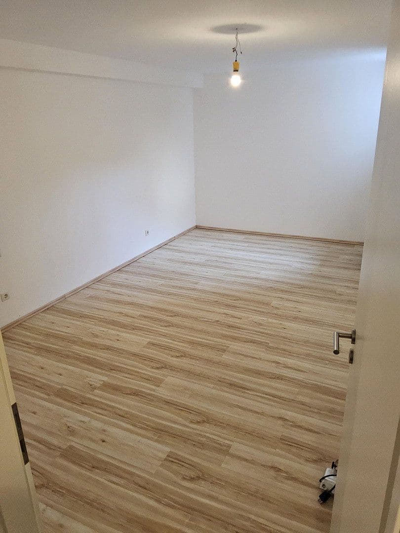 Prodej bytu 6+1 173 m², Dr.-Hans-Neubauer-Straße 53, Bamberg, Bavorsko Prodej bytu 6+1 173 m², Dr.-Hans-Neubauer-Straße 53, Bamberg, Bavorsko