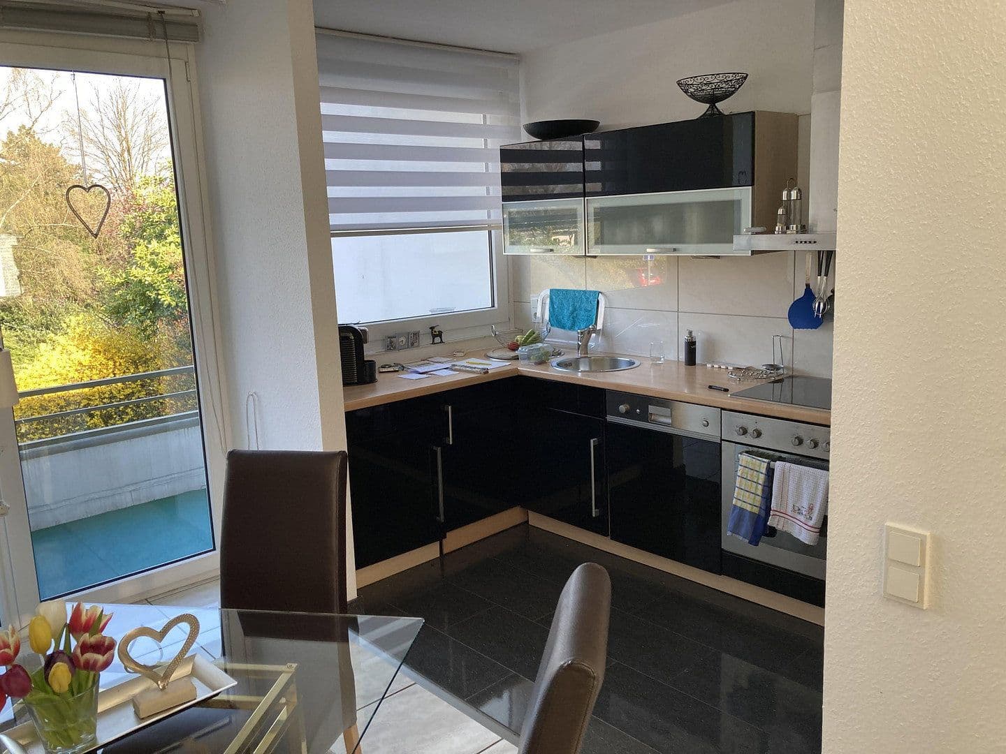 Pronájem bytu 4+1 114 m², Velbert, Severní Porýní-Vestfálsko Pronájem bytu 4+1 114 m², Velbert, Severní Porýní-Vestfálsko