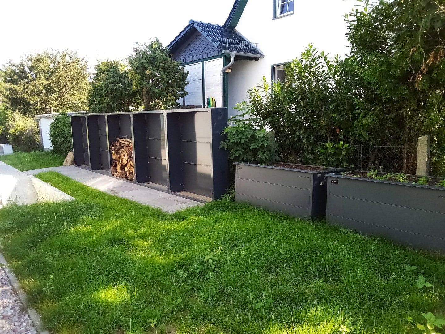 Pronájem bytu 2+1 58 m², Auf der Höhe 15, Jena-Remderoda, Durynsko Pronájem bytu 2+1 58 m², Auf der Höhe 15, Jena-Remderoda, Durynsko