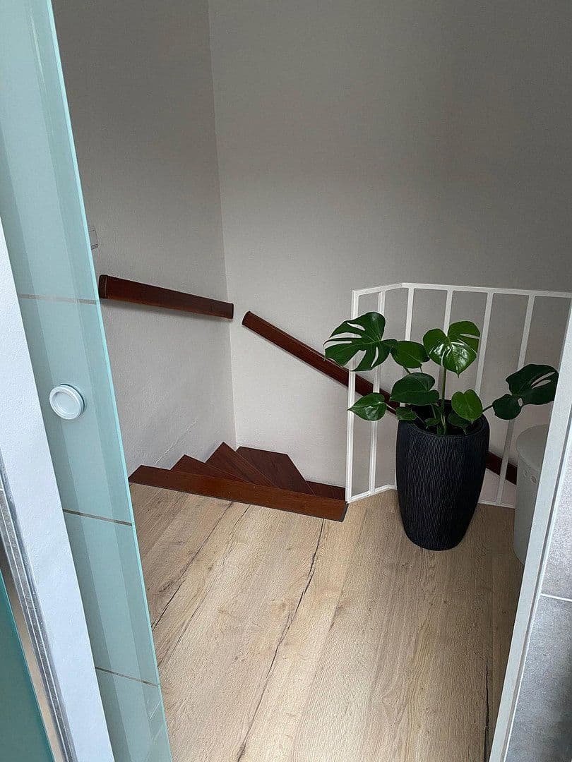 Prodej domu 132 m², pozemek 238 m², Frankfurt a.M., Hessen Prodej domu 132 m², pozemek 238 m², Frankfurt a.M., Hessen