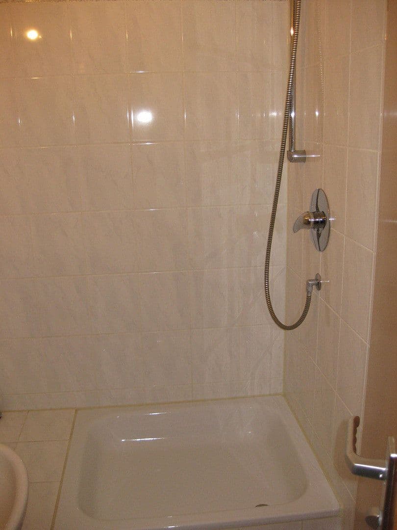 Pronájem bytu 3+kk 84 m², Marktplatz 12, Schwaikheim, Bádensko-Württembersko Pronájem bytu 3+kk 84 m², Marktplatz 12, Schwaikheim, Bádensko-Württembersko