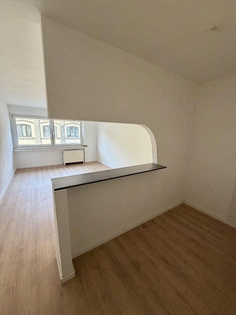 Pronájem bytu 2+1 45 m², Wuppertal, Severní Porýní-Vestfálsko Pronájem bytu 2+1 45 m², Wuppertal, Severní Porýní-Vestfálsko