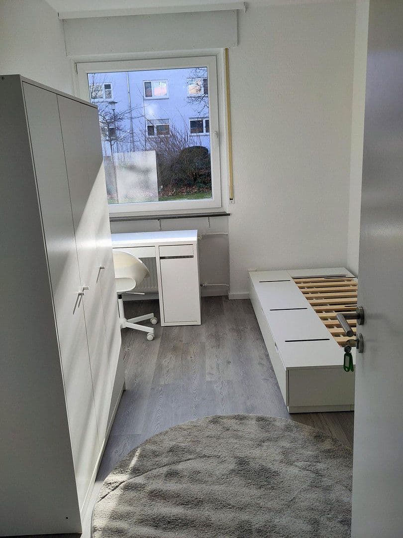 Pronájem bytu 1+1 10 m², Gottlieb-Daimler-Str. 56, Mainz, Porýní-Falc Pronájem bytu 1+1 10 m², Gottlieb-Daimler-Str. 56, Mainz, Porýní-Falc