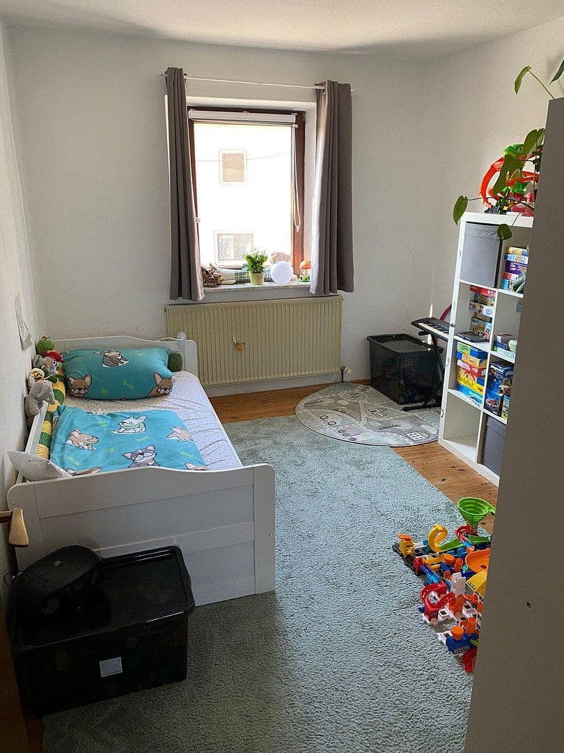 Pronájem bytu 4+1 100 m², Markt Erlbach, Bavorsko Pronájem bytu 4+1 100 m², Markt Erlbach, Bavorsko