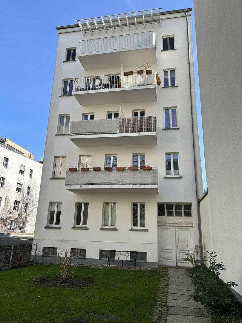 Prodej bytu 3+1 88 m², Acker str 8, Berlin, Berlín Prodej bytu 3+1 88 m², Acker str 8, Berlin, Berlín