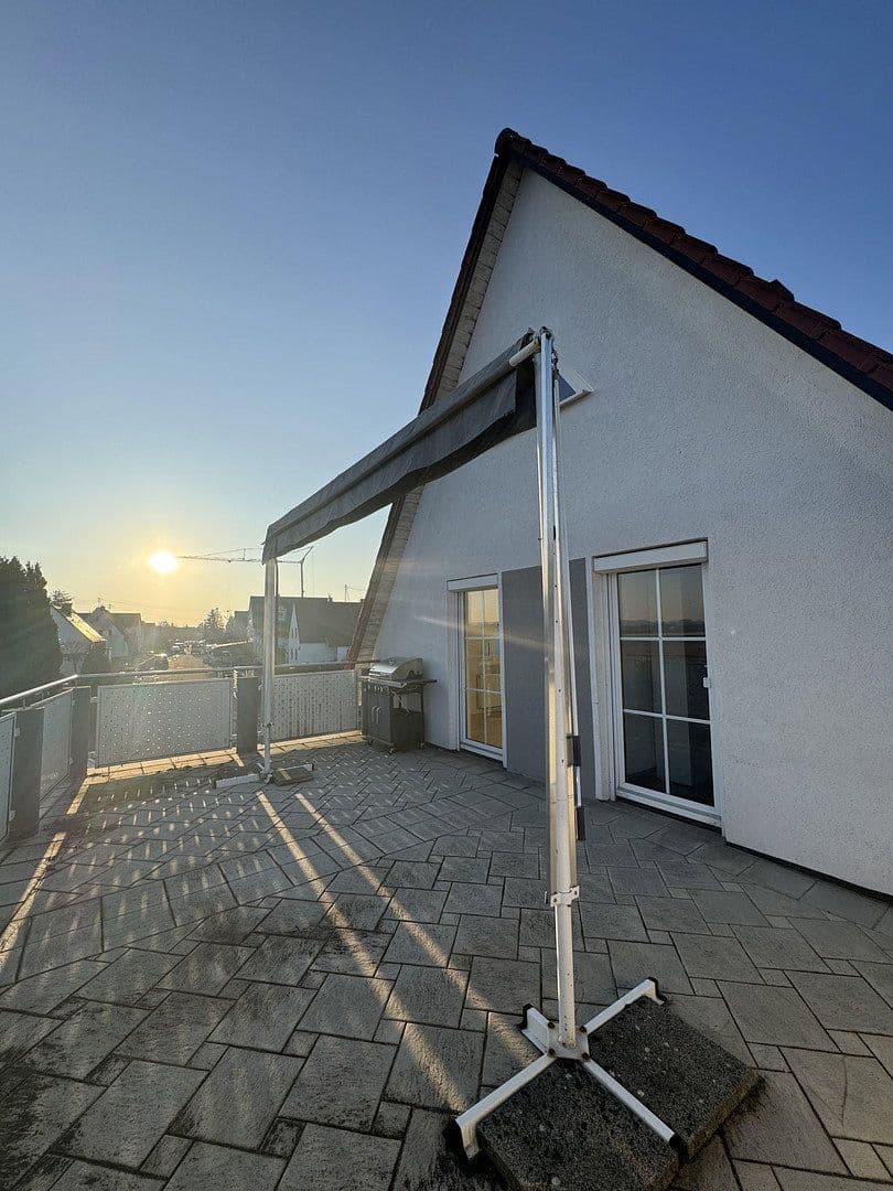 Pronájem bytu 3+1 98 m², Merianstraße 17, Maisach, Bavorsko Pronájem bytu 3+1 98 m², Merianstraße 17, Maisach, Bavorsko