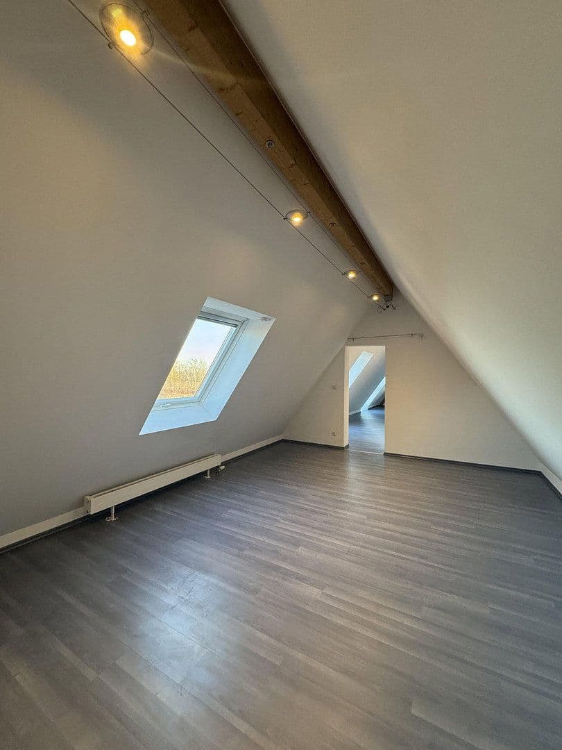 Pronájem bytu 3+1 98 m², Merianstraße 17, Maisach, Bavorsko Pronájem bytu 3+1 98 m², Merianstraße 17, Maisach, Bavorsko