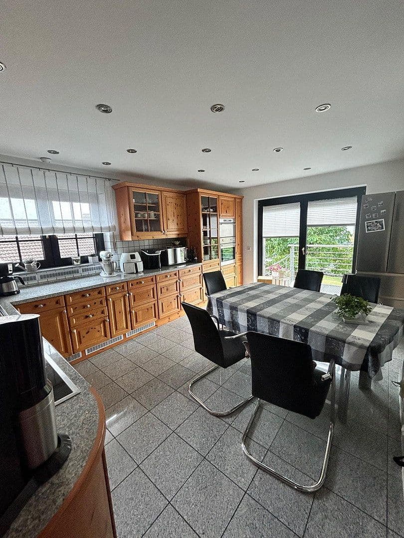 Pronájem bytu 3+kk 110 m², Hanau, Hessen Pronájem bytu 3+kk 110 m², Hanau, Hessen