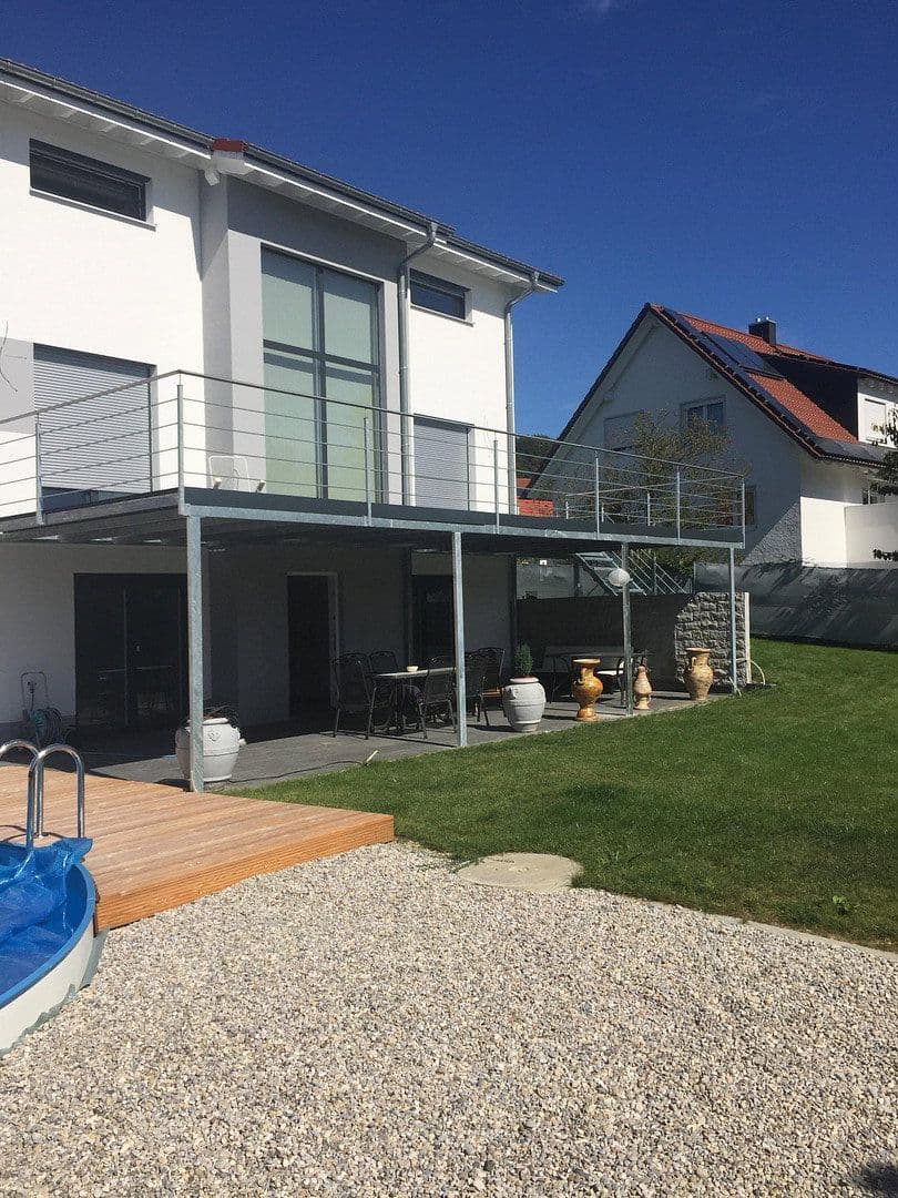 Prodej domu 230 m², pozemek 665 m², Unterhausen, Bavorsko Prodej domu 230 m², pozemek 665 m², Unterhausen, Bavorsko