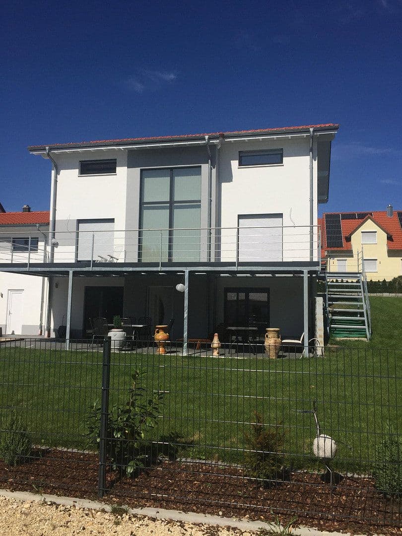 Prodej domu 230 m², pozemek 665 m², Unterhausen, Bavorsko Prodej domu 230 m², pozemek 665 m², Unterhausen, Bavorsko