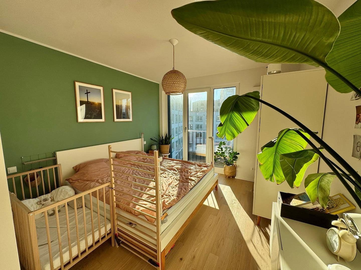 Prodej bytu 3+1 78 m², Angela-Molitoirs-Platz, München, Bavorsko Prodej bytu 3+1 78 m², Angela-Molitoirs-Platz, München, Bavorsko