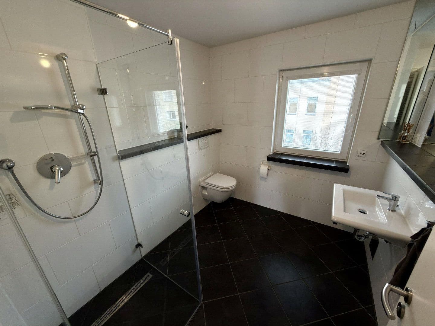 Prodej bytu 3+1 76 m², Fichtestr. 13, Nürnberg, Bavorsko Prodej bytu 3+1 76 m², Fichtestr. 13, Nürnberg, Bavorsko