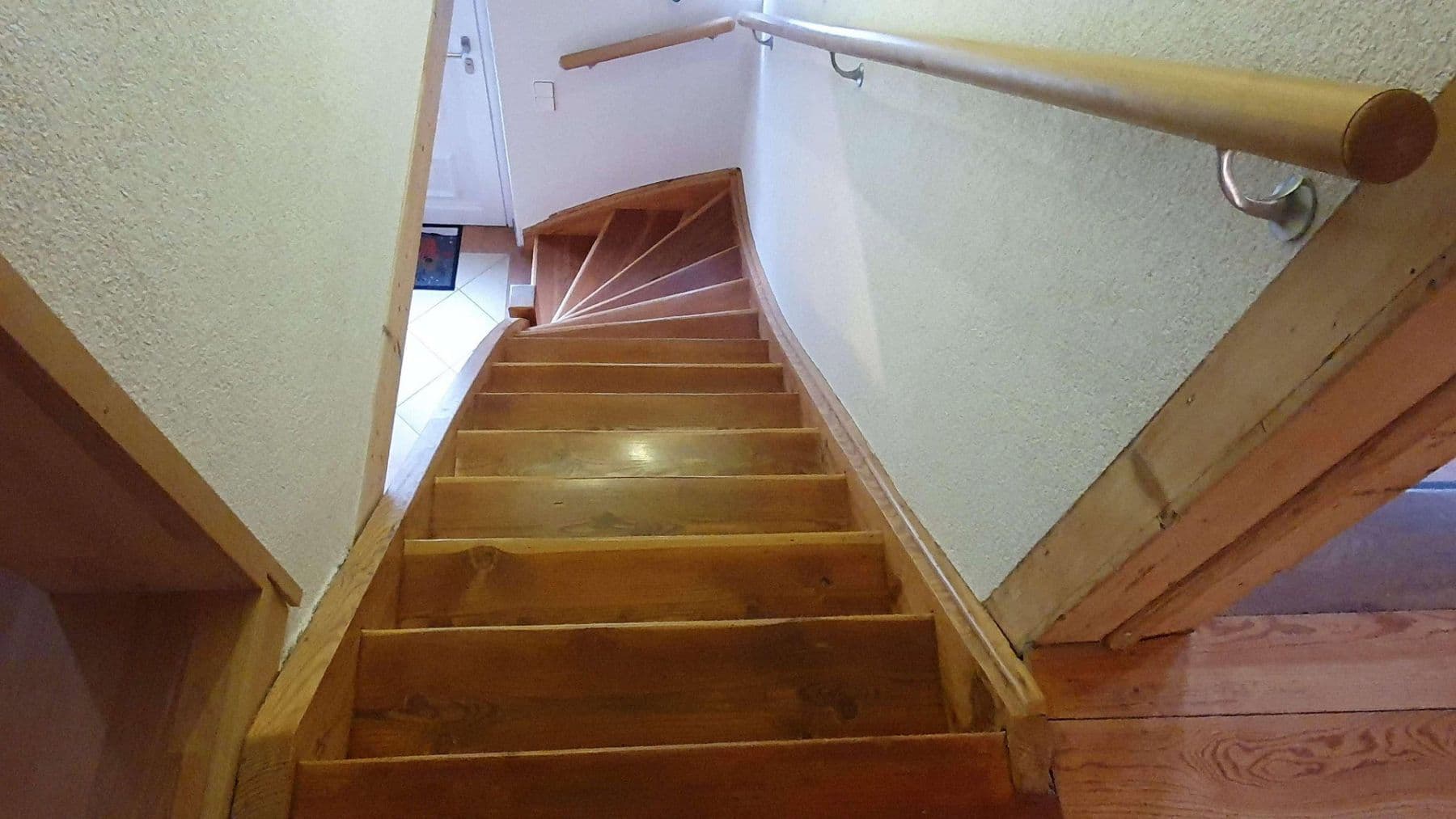 Pronájem bytu 5+1 145 m², Weinsberg, Bádensko-Württembersko Pronájem bytu 5+1 145 m², Weinsberg, Bádensko-Württembersko