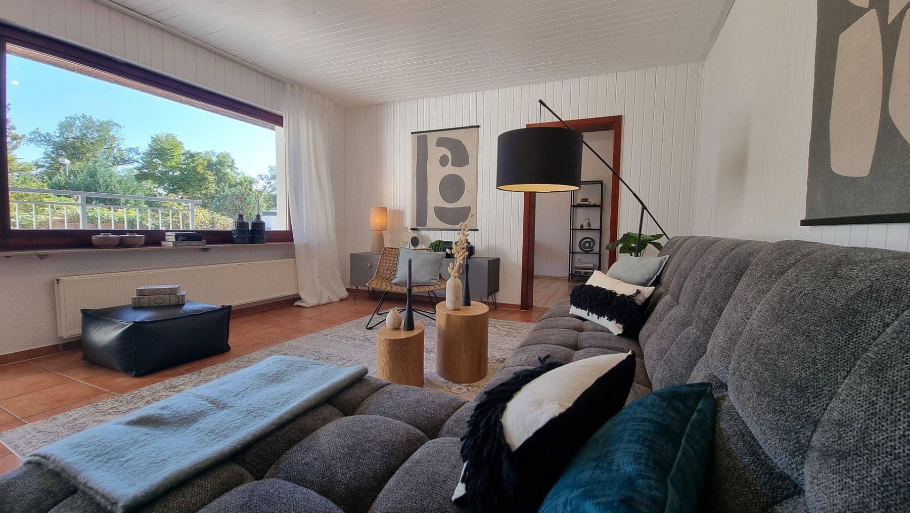 Prodej domu 207 m², pozemek 304 m², Ulmenweg 1/1, Mühlacker, Bádensko-Württembersko Prodej domu 207 m², pozemek 304 m², Ulmenweg 1/1, Mühlacker, Bádensko-Württembersko