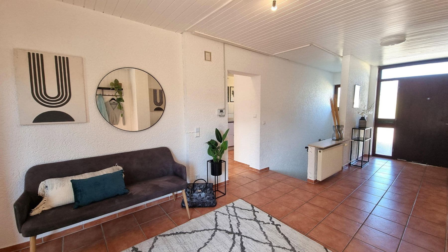 Prodej domu 207 m², pozemek 304 m², Ulmenweg 1/1, Mühlacker, Bádensko-Württembersko Prodej domu 207 m², pozemek 304 m², Ulmenweg 1/1, Mühlacker, Bádensko-Württembersko