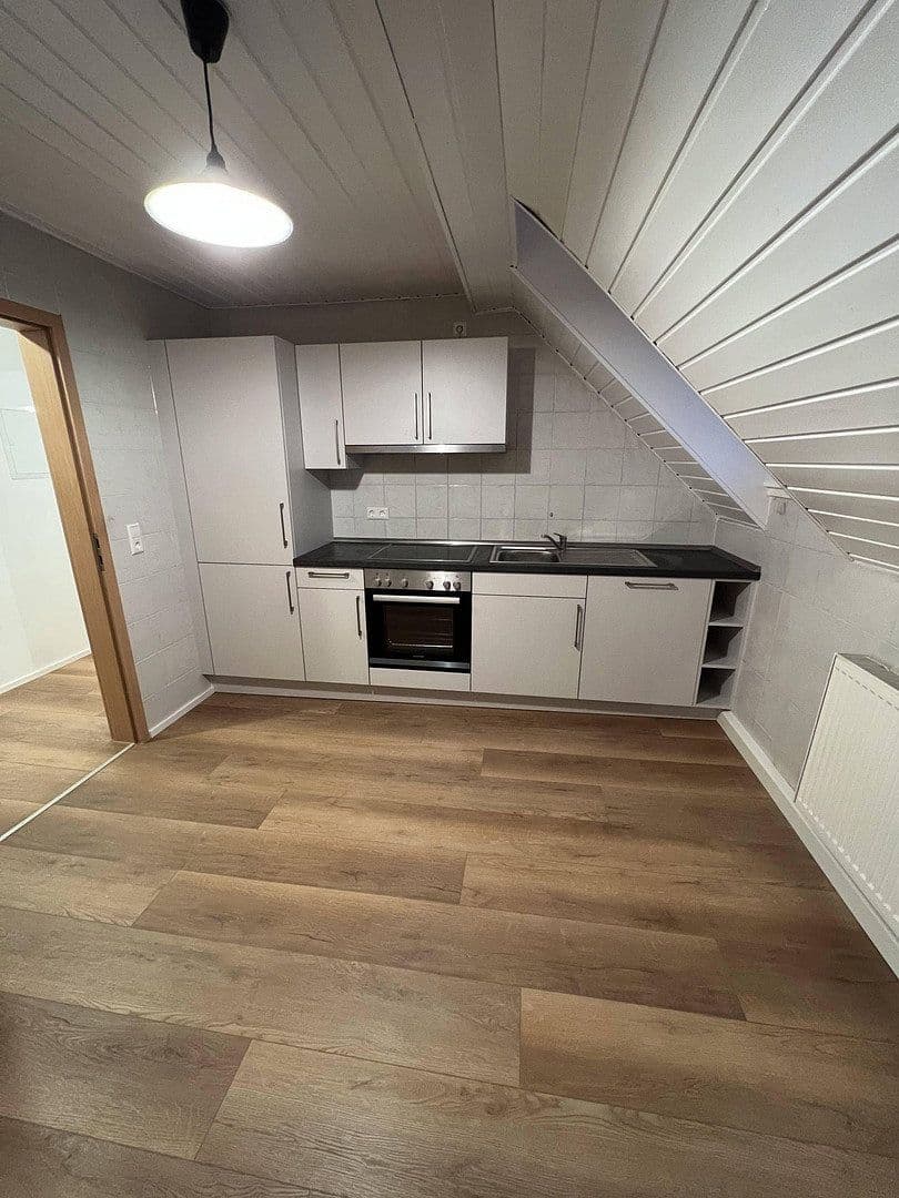 Pronájem bytu 2+1 62 m², Am Brestenberg 9, Schramberg, Bádensko-Württembersko Pronájem bytu 2+1 62 m², Am Brestenberg 9, Schramberg, Bádensko-Württembersko