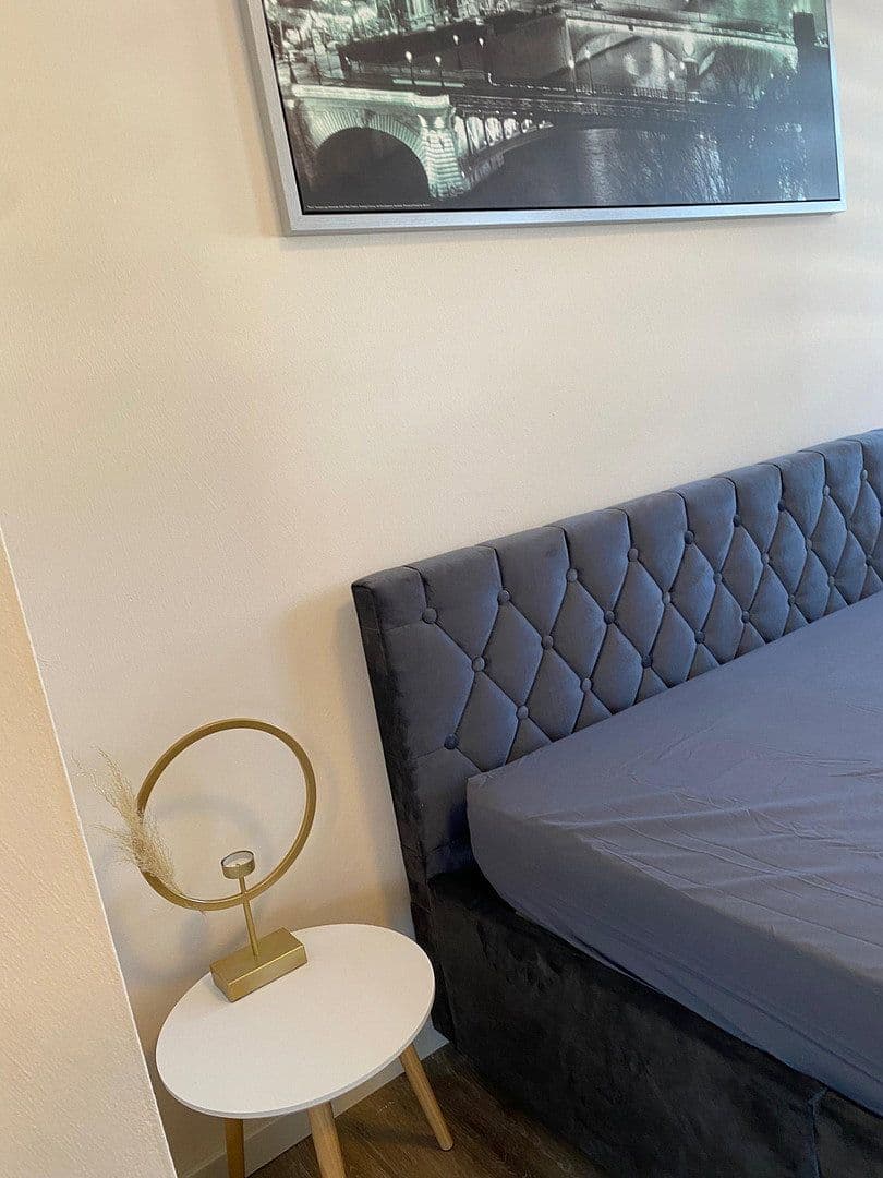 Pronájem bytu 1+1 20 m², Pfarrer-Dr.-Hoffmann-Str. 14, Wachtberg, Severní Porýní-Vestfálsko Pronájem bytu 1+1 20 m², Pfarrer-Dr.-Hoffmann-Str. 14, Wachtberg, Severní Porýní-Vestfálsko