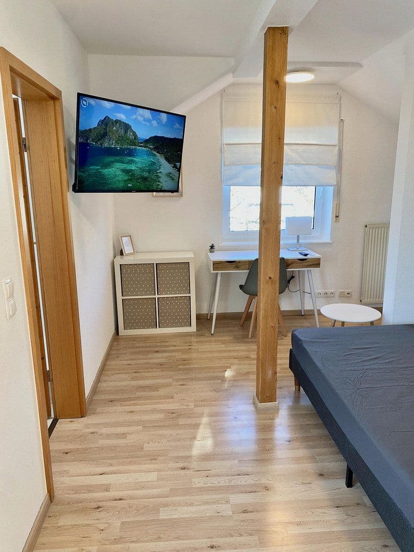 Pronájem bytu 1+1 20 m², Pfarrer-Dr.-Hoffmann-Str. 14, Wachtberg, Severní Porýní-Vestfálsko Pronájem bytu 1+1 20 m², Pfarrer-Dr.-Hoffmann-Str. 14, Wachtberg, Severní Porýní-Vestfálsko