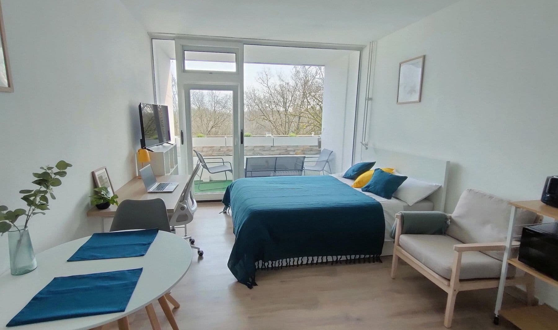 Pronájem bytu 1+1 25 m², Kreuzhofstr. 10, München, Bavorsko Pronájem bytu 1+1 25 m², Kreuzhofstr. 10, München, Bavorsko