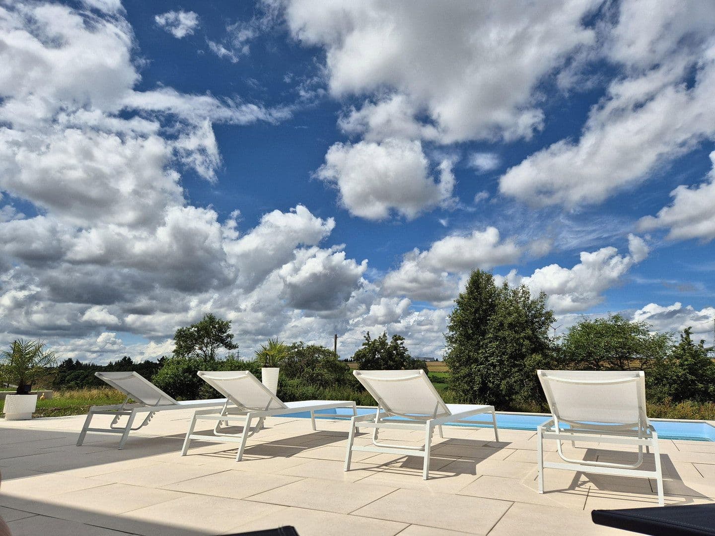 Prodej domu 255 m², pozemek 656 m², Residentstraße, Frankfurt, Hessen Prodej domu 255 m², pozemek 656 m², Residentstraße, Frankfurt, Hessen