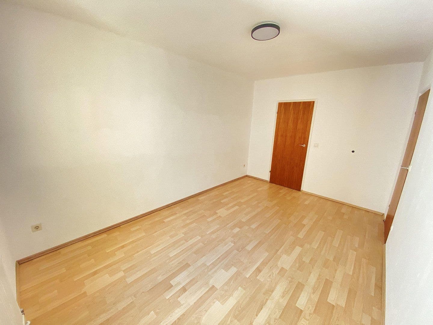 Pronájem bytu 3+1 80 m², Markomannenstraße 15, Wien, Wien Pronájem bytu 3+1 80 m², Markomannenstraße 15, Wien, Wien