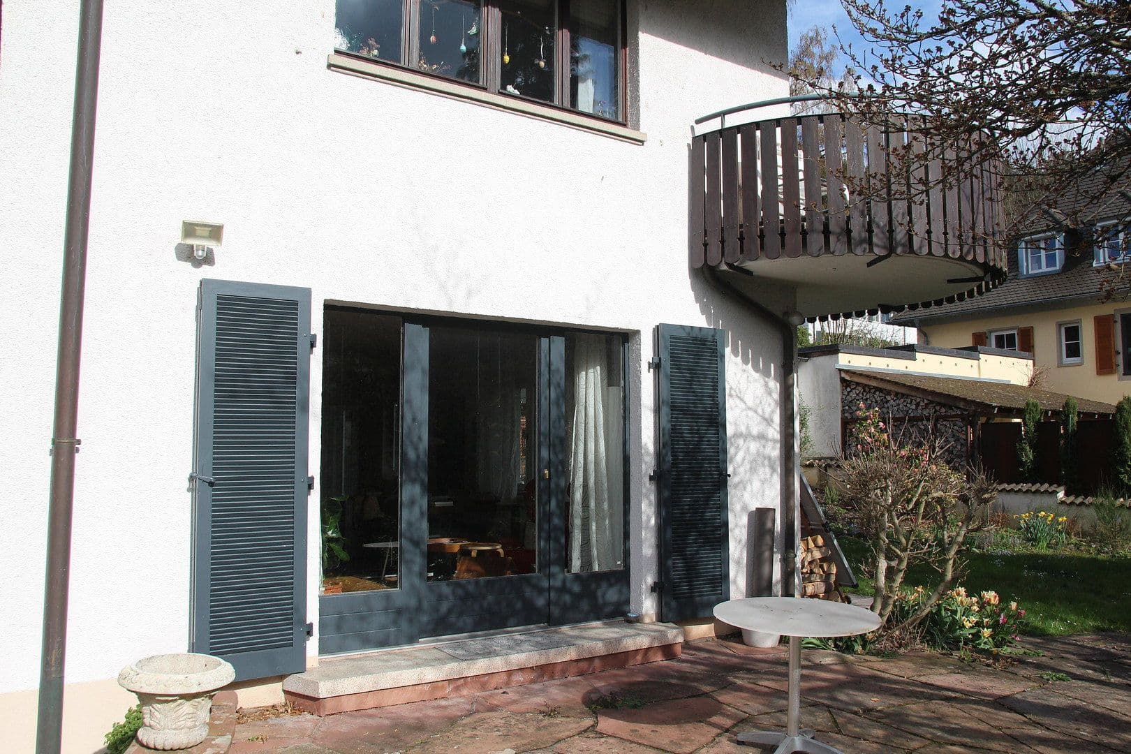 Prodej domu 356 m², pozemek 857 m², Freiburg, Bádensko-Württembersko Prodej domu 356 m², pozemek 857 m², Freiburg, Bádensko-Württembersko